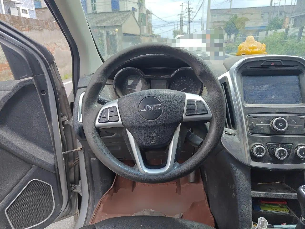 JMC Yuhu 3 2018 2.5T Diesel Two-Wheel Drive Advanced Version with Long Wheelbase — миниатюра 10