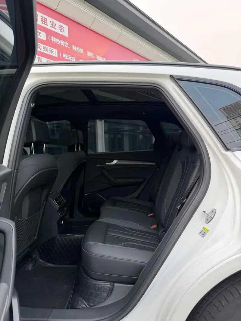 Audi Q5L 2023 40T Luxury Dynamic — миниатюра 16