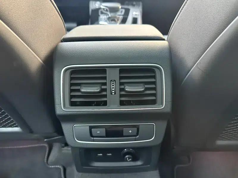 Audi Q5L 2022 Facelift 40T Luxury Elegance — миниатюра 9