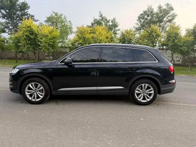 Audi Q7 2016 3.0T Automatic AWD 5-seater Parallel Import — миниатюра 4