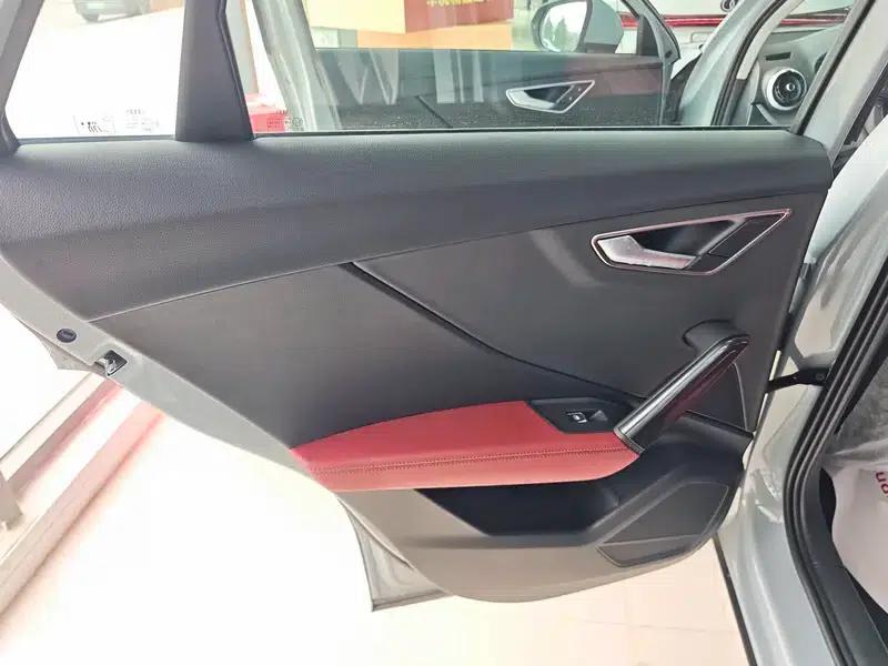 Audi Q2L 2025 35 TFSI Fashion Dynamic Edition — миниатюра 16