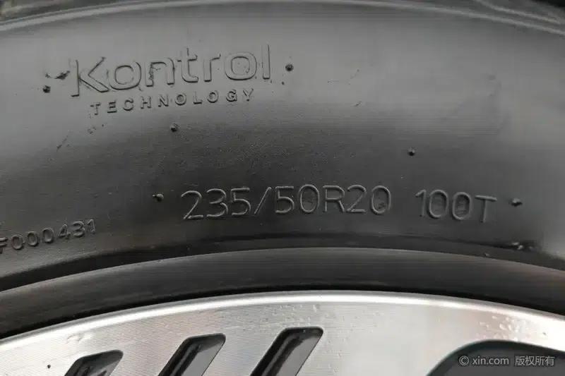 Audi Q4 e-tron 2023 Model 40 e-tron Trailblazer — миниатюра 11