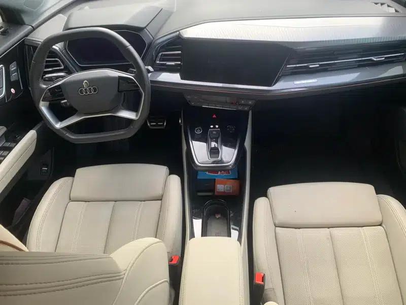Audi Q4 e-tron 2023 Model 40 e-tron Trailblazer — миниатюра 8