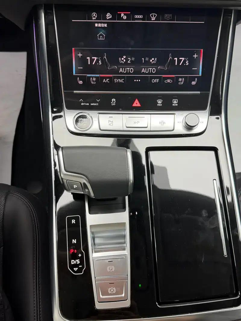 Audi Q8 2023 55 TFSI Luxury Dynamic — миниатюра 16