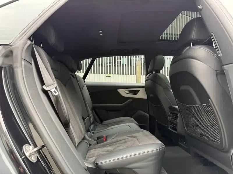 Audi Q8 2019 55 TFSI Dynamic Edition — миниатюра 26