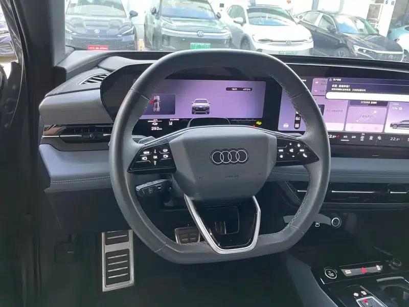 Audi Q6L e-tron 2026 First Edition — миниатюра 11