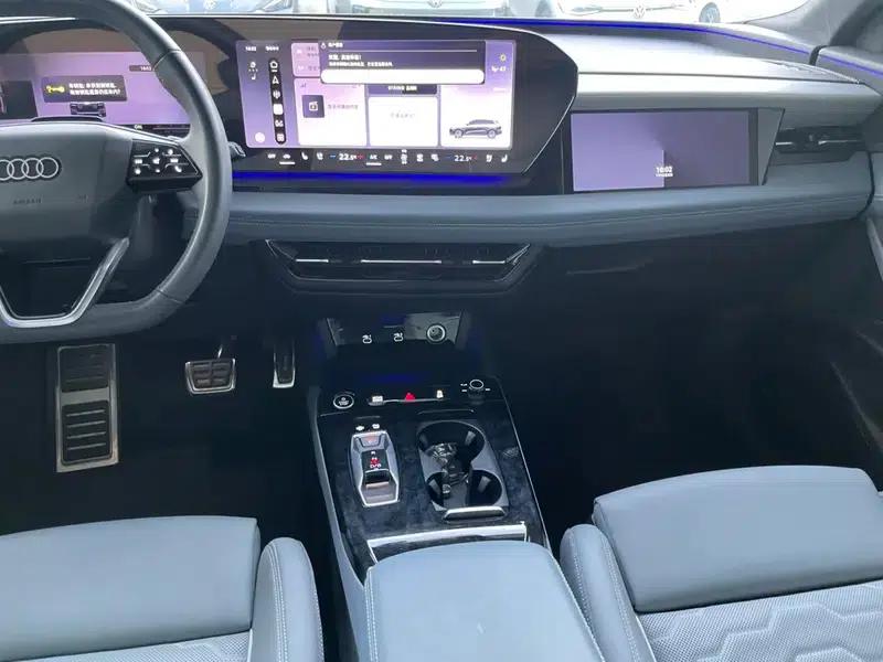 Audi Q6L e-tron 2026 First Edition — миниатюра 5