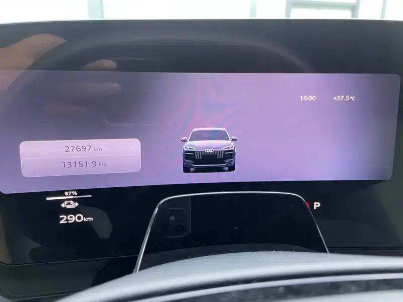 Audi Q6L e-tron 2026 First Edition — миниатюра 10