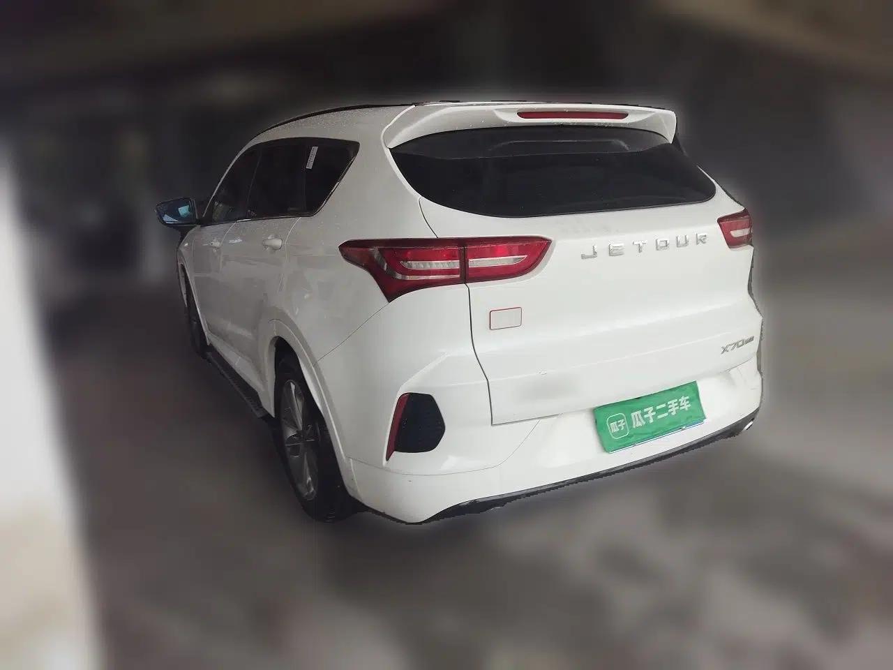 JETOUR X70 2020 1.5T DCT Comfort Edition 6 Seats — миниатюра 4