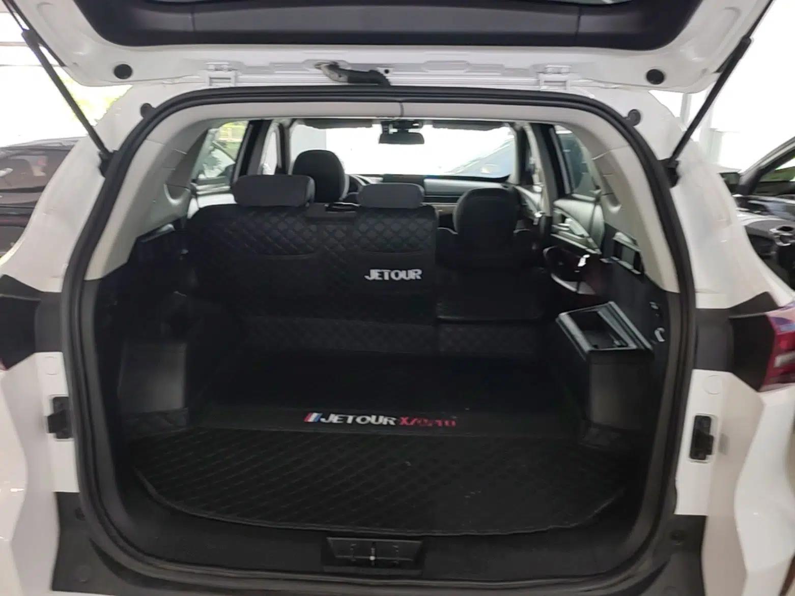JETOUR X70 2023 1.5T DCT Beyond PRO Edition 5-Seater — миниатюра 22