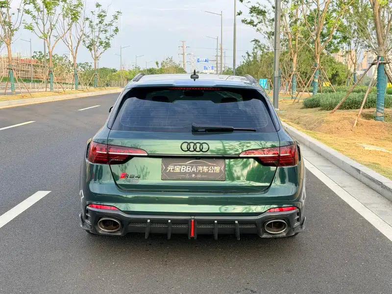 2021 Audi RS 4 RS4 2.9T Avant — миниатюра 6