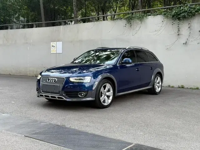 2014 Audi A4 (Imported) 40 TFSI allroad quattro plus version