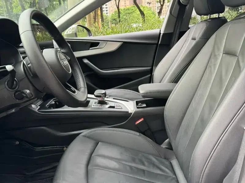 Audi A5 2021 Sportback 40 TFSI Fashionable Elegant Model — миниатюра 8