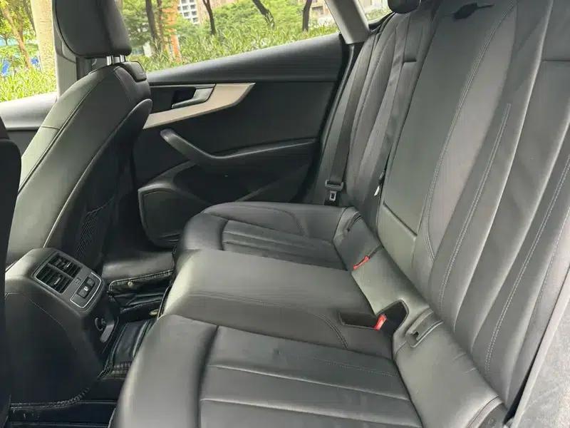 Audi A5 2021 Sportback 40 TFSI Fashionable Elegant Model — миниатюра 9