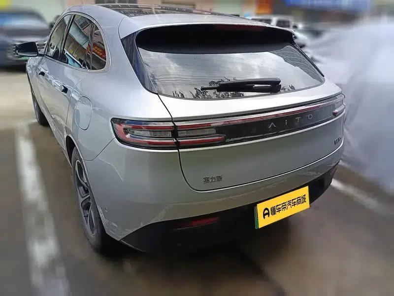 Wenjie M5 2022 Extended Range Rear-Wheel Drive Standard Edition — миниатюра 5