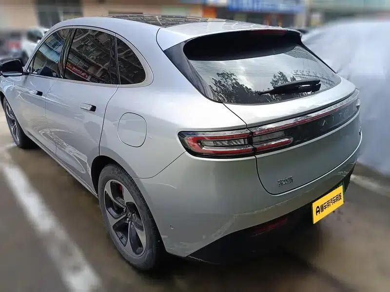 Wenjie M5 2022 Extended Range Rear-Wheel Drive Standard Edition — миниатюра 6