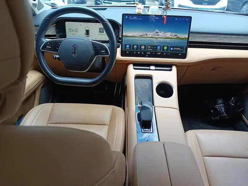 Wenjie M5 2022 Extended Range Rear-Wheel Drive Standard Edition — миниатюра 10