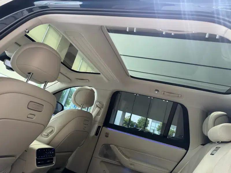 Wenjie M8 2025 Extended Range Ultra 5-Seat 4WD (192-line LiDAR) — миниатюра 16