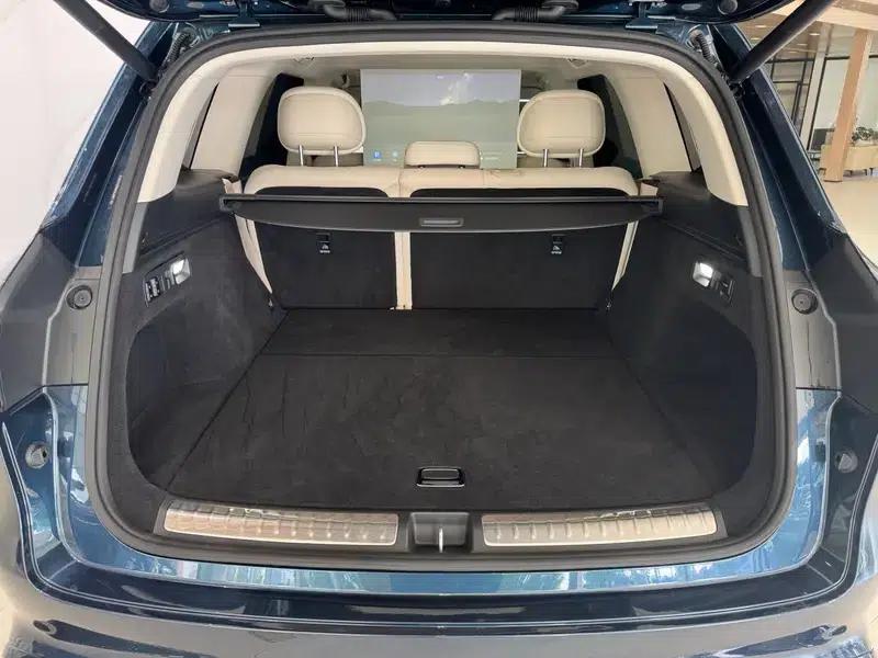 Wenjie M8 2025 Extended Range Ultra 5-Seat 4WD (192-line LiDAR) — миниатюра 17