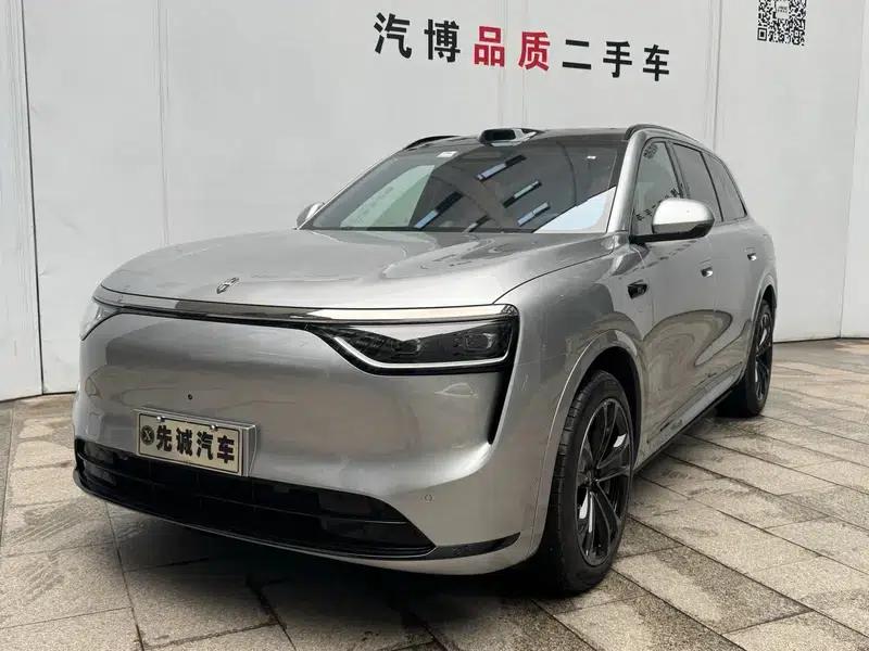 Wenjie M8 2025 Extended Range Ultra 5-Seat 4WD (192-line LiDAR) — миниатюра 1