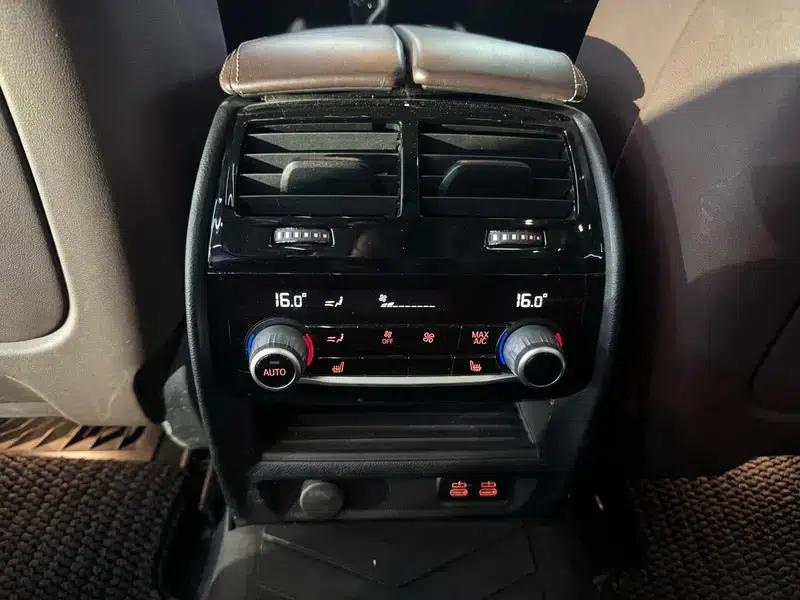 BMW 5 Series 2020 530Li Luxury Package — миниатюра 11