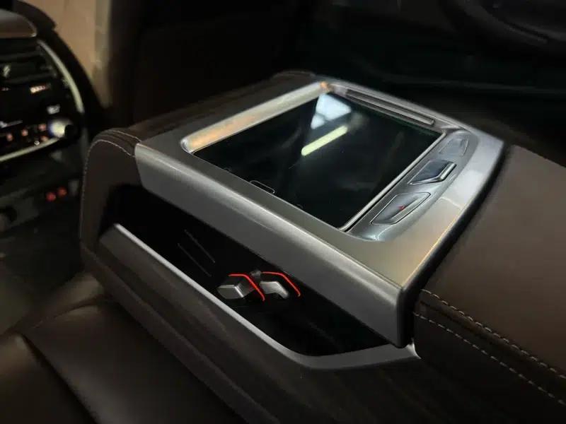BMW 5 Series 2020 530Li Luxury Package — миниатюра 17