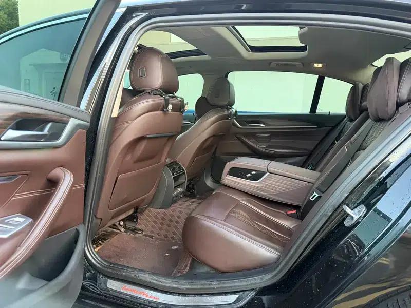 BMW 5 Series 2019 530Li Leading Luxury Package — миниатюра 13