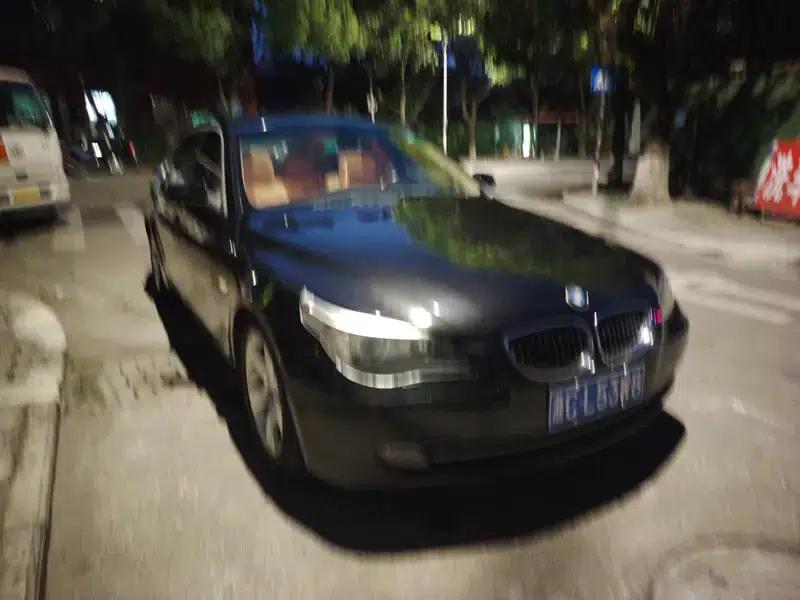 BMW 5 Series 2009 523Li Luxury — миниатюра 3