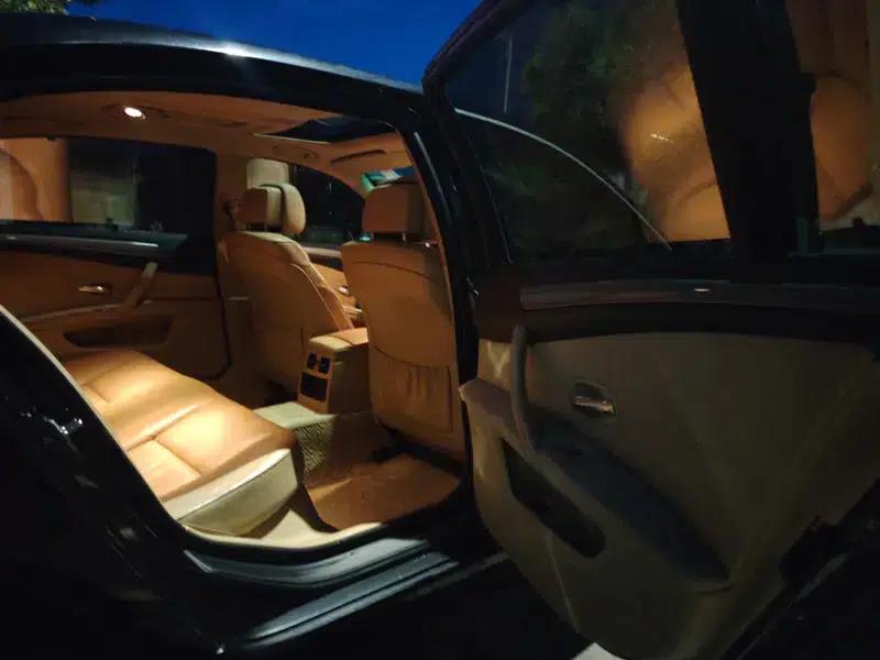 BMW 5 Series 2009 523Li Luxury — миниатюра 9