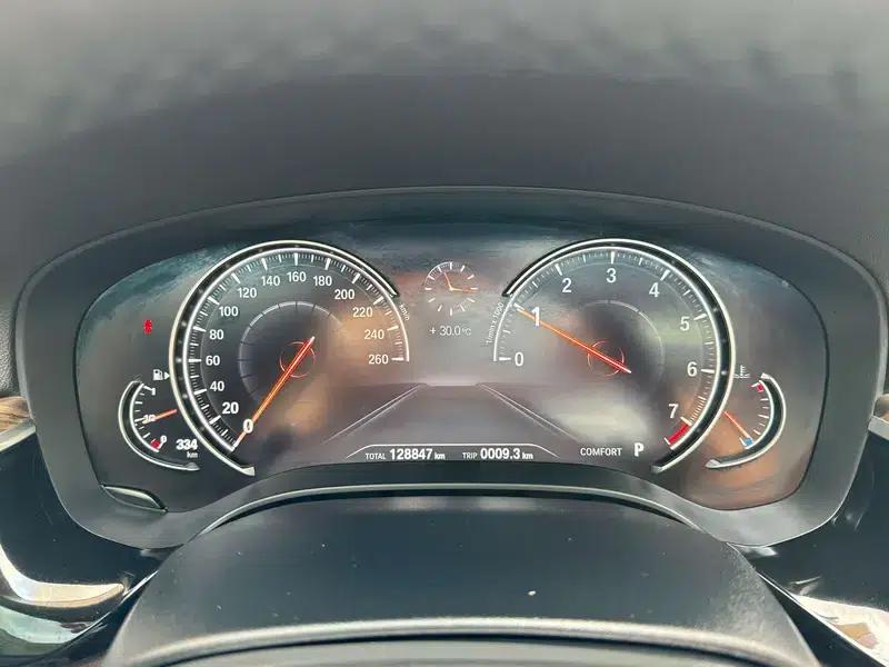 2018 BMW 5 Series Facelift 530Li Leading Luxury Package — миниатюра 17