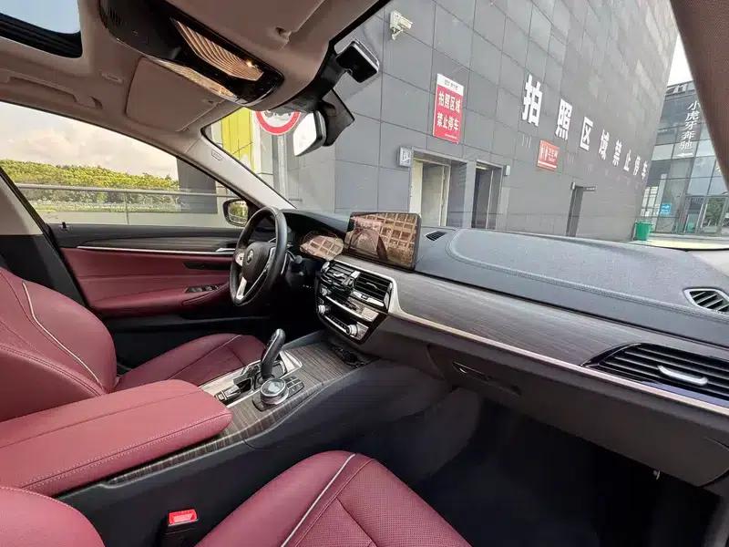 2023 BMW 5 Series 530Li Leading Luxury Package — миниатюра 16
