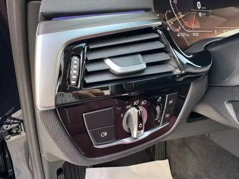 2023 BMW 5 Series 530Li Leading Luxury Package — миниатюра 21