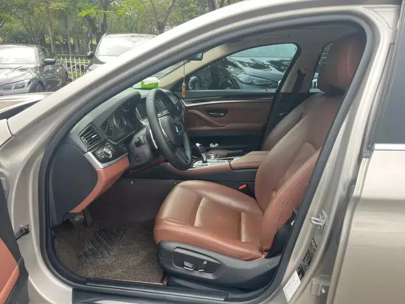 2014 BMW 5 Series 525Li Leading Edition — миниатюра 13