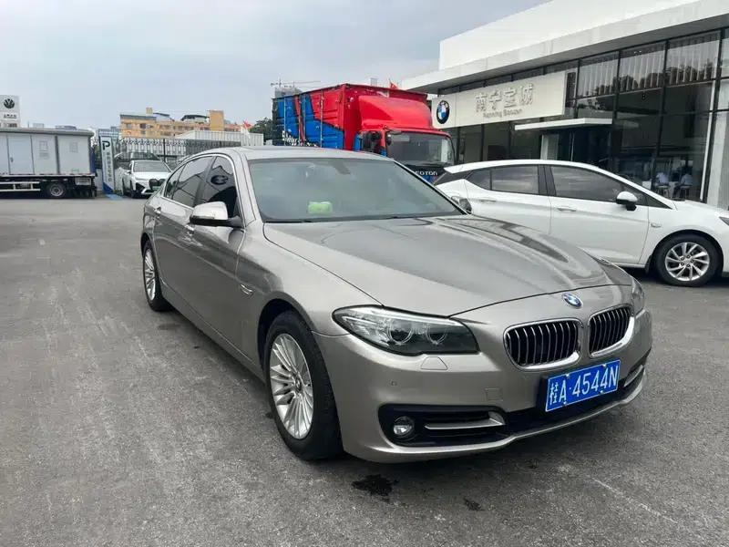 2014 BMW 5 Series 525Li Leading Edition — миниатюра 3