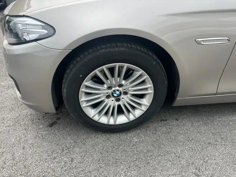 2014 BMW 5 Series 525Li Leading Edition — миниатюра 7