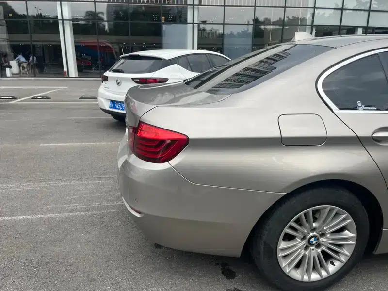 2014 BMW 5 Series 525Li Leading Edition — миниатюра 9