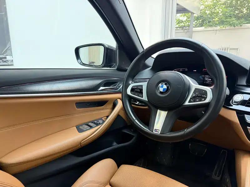 BMW 5 Series (Imported) 2021 525i M Sport Package — миниатюра 16