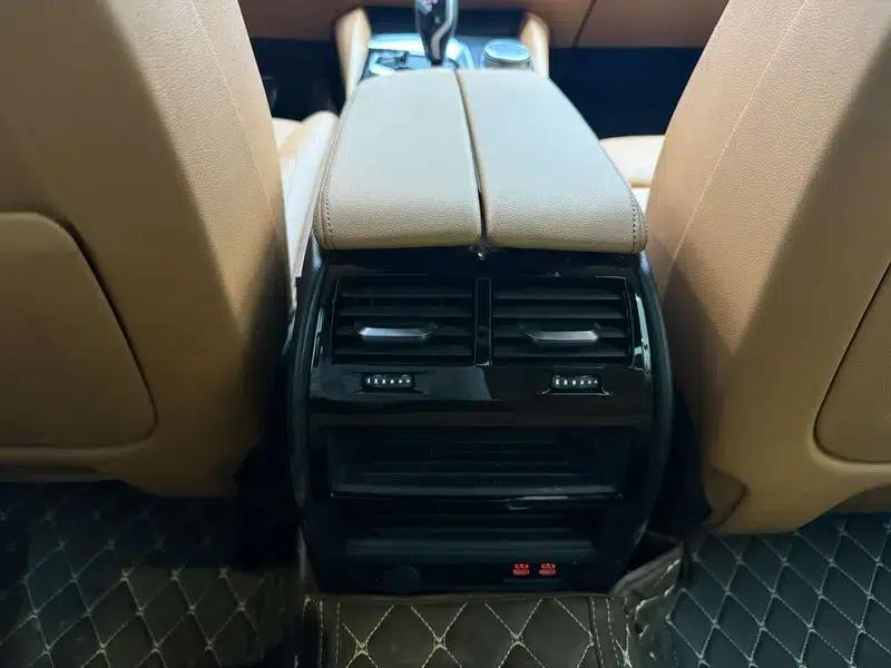 BMW 5 Series (Imported) 2021 525i M Sport Package — миниатюра 18
