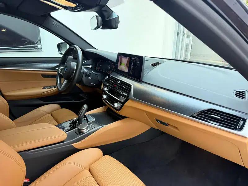 BMW 5 Series (Imported) 2021 525i M Sport Package — миниатюра 19