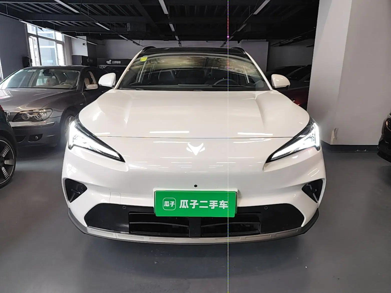 ARCFOX Alpha T5 2026 Model Pure Electric 560 Yuanjing Smart Driving Version — миниатюра 2