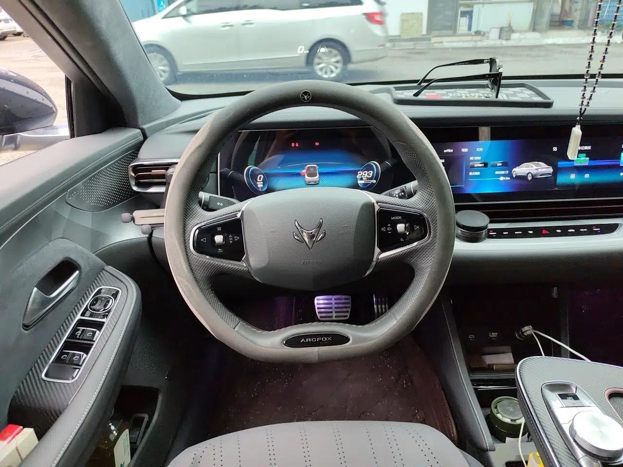 ARCFOX Alpha S 2021 708S+ 175kW — миниатюра 10
