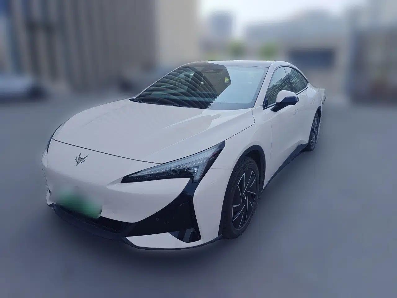 ARCFOX Alpha S5 2024 560PRO 185kW — миниатюра 1