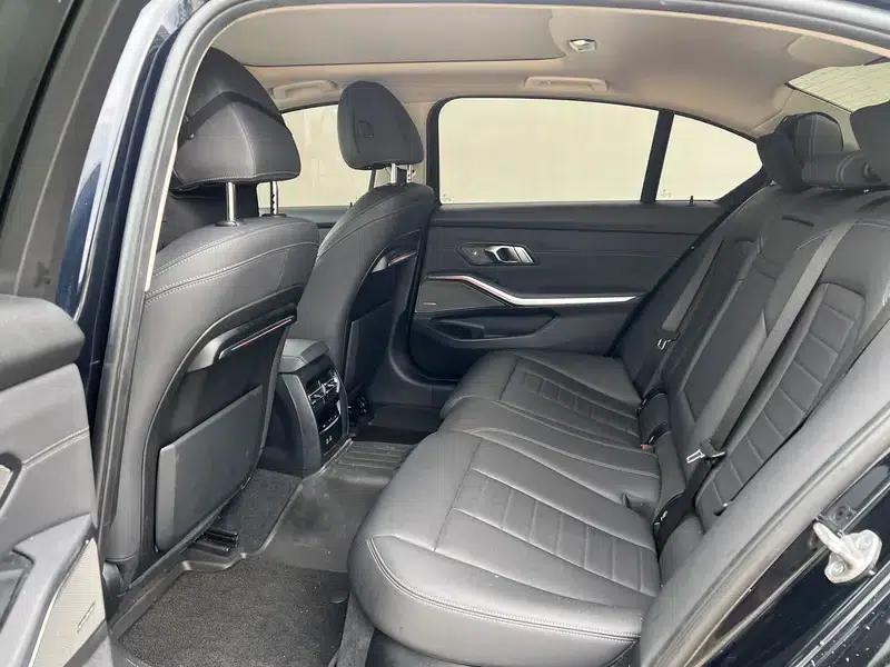 2021 BMW 3 Series 325Li M Sport Shadow Edition — миниатюра 17