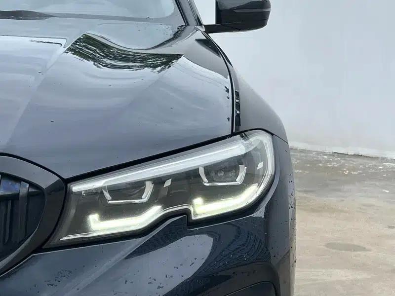 2021 BMW 3 Series 325Li M Sport Shadow Edition — миниатюра 7