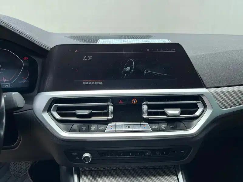 2020 BMW 3 Series Facelift 325i M Sport Shadow Edition — миниатюра 13