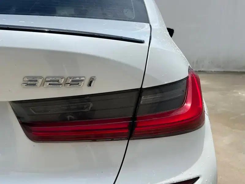 2020 BMW 3 Series Facelift 325i M Sport Shadow Edition — миниатюра 8