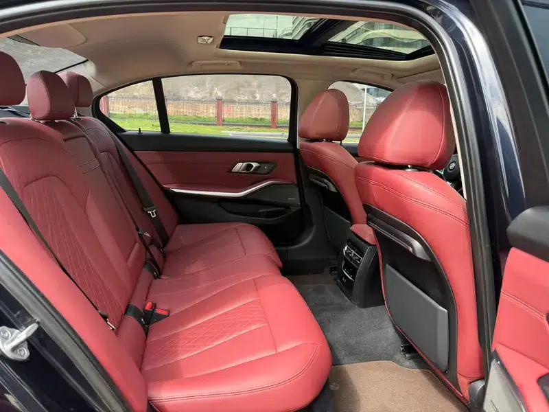 2022 BMW 3 Series 325Li M Sport Shadow Edition — миниатюра 23