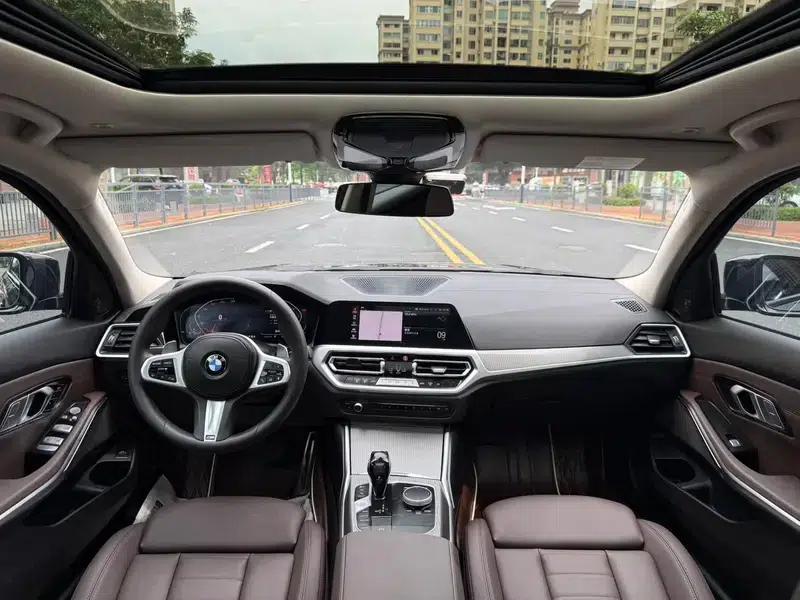 2020 BMW 3 Series 330i M Sport Shadow Edition — миниатюра 15
