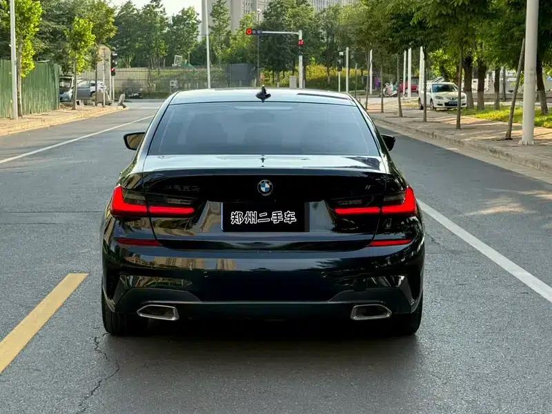 2021 BMW 3 Series 325Li M Sport Package — миниатюра 5