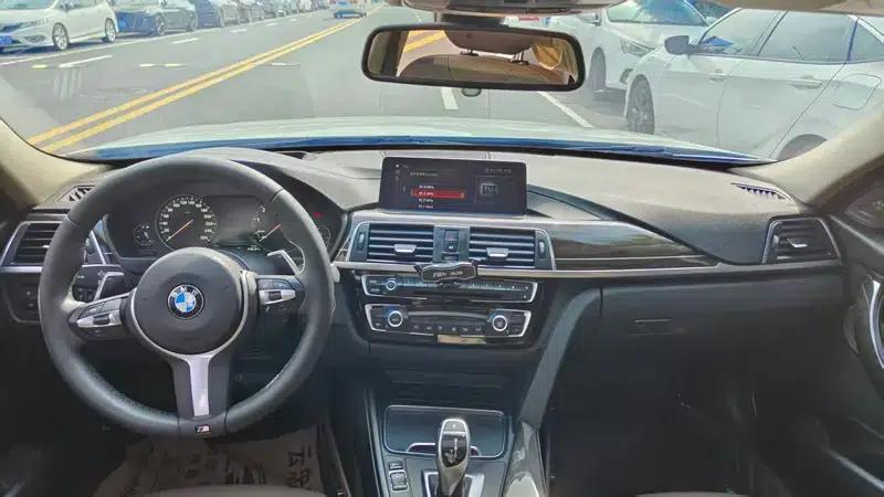 2018 BMW 3 Series 320Li Leading M Sport Package — миниатюра 5